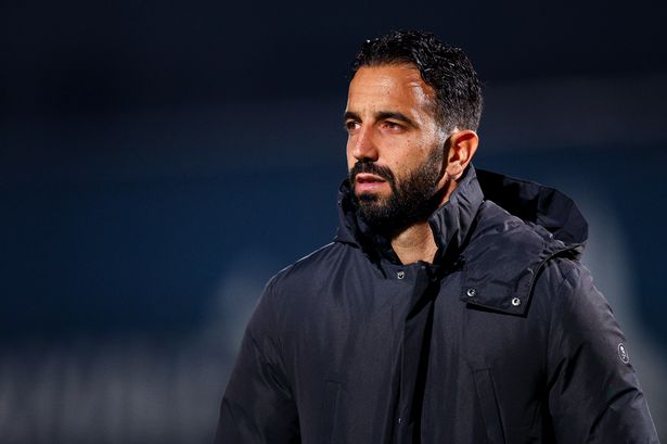 Manchester United chưa thể ra mắt tân HLV 1 Manchester United chưa thể ra mắt tân HLV Ruben Amorim